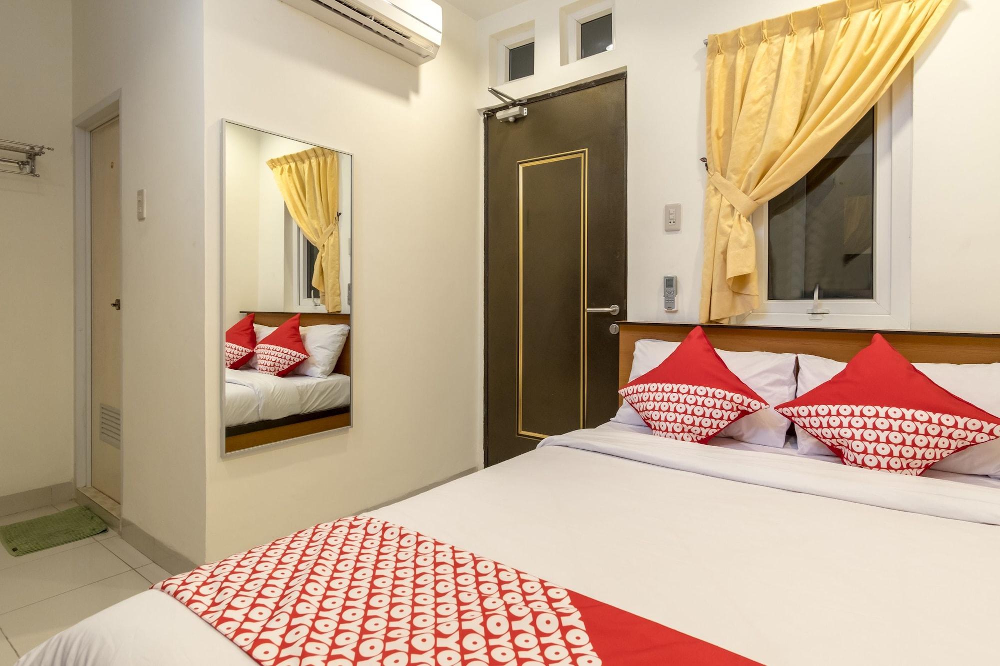 Oyo 294 Andrea Residence Syariah Medan Exterior photo