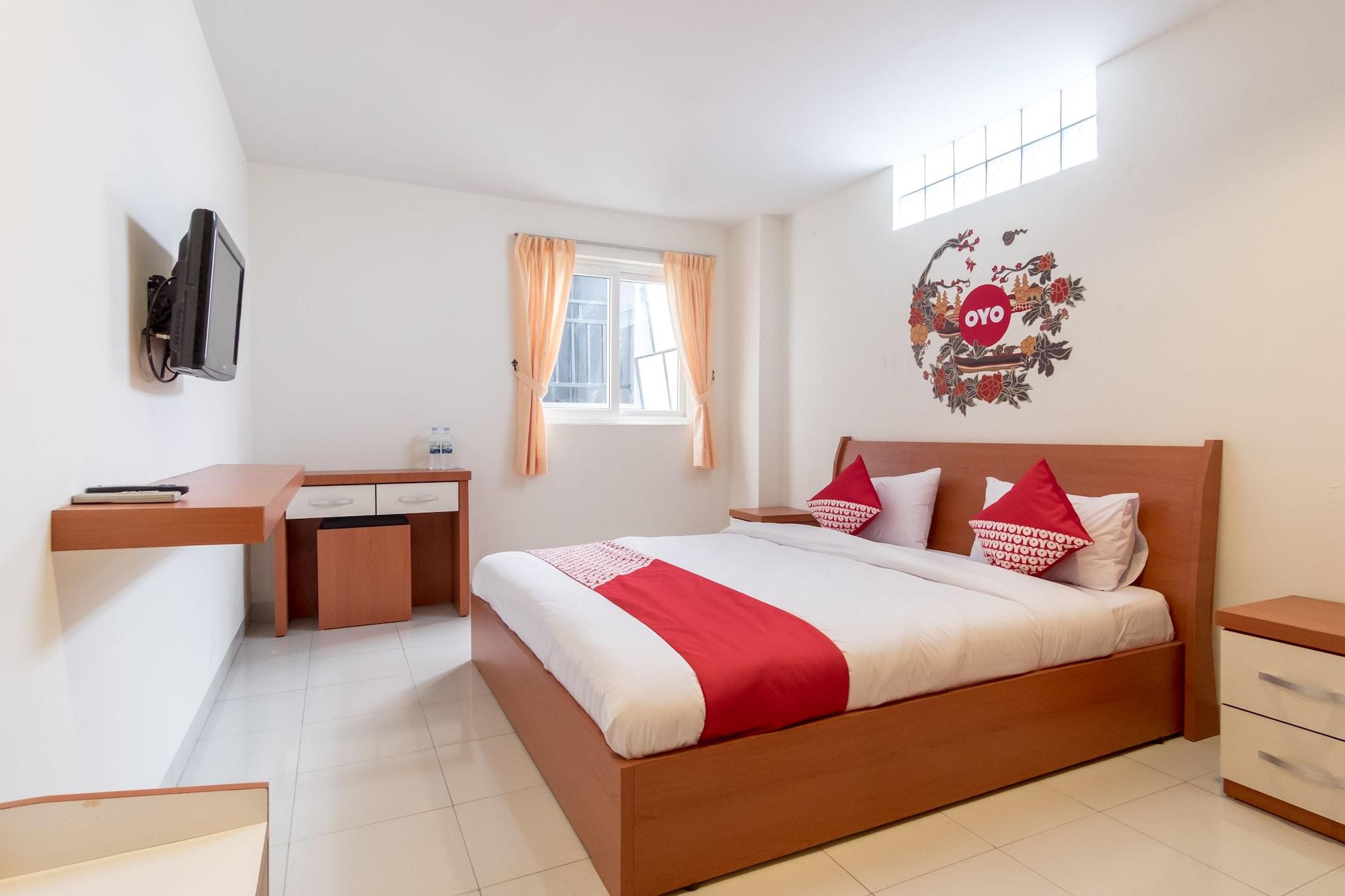 Oyo 294 Andrea Residence Syariah Medan Exterior photo